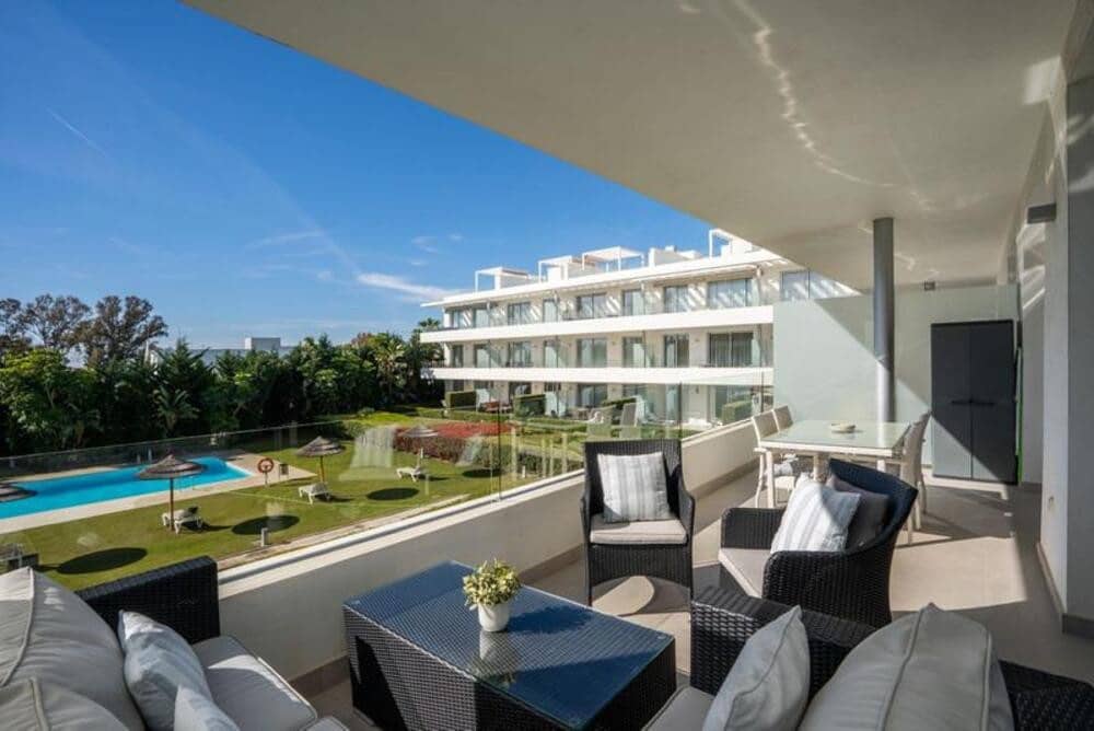 3 bedroom Apartment for sale in Bel-Air with pool garage - € 549,950 (Ref: 9821913)