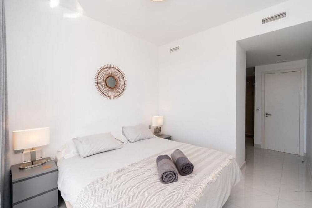3 bedroom Apartment for sale in Bel-Air with pool garage - € 549,950 (Ref: 9821913)