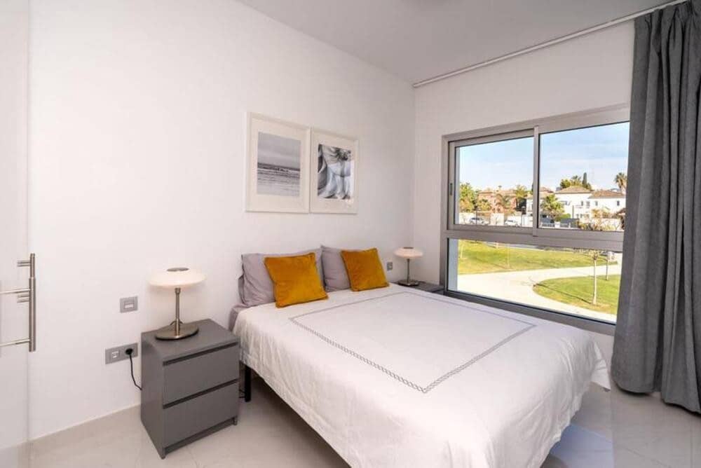3 bedroom Apartment for sale in Bel-Air with pool garage - € 549,950 (Ref: 9821913)