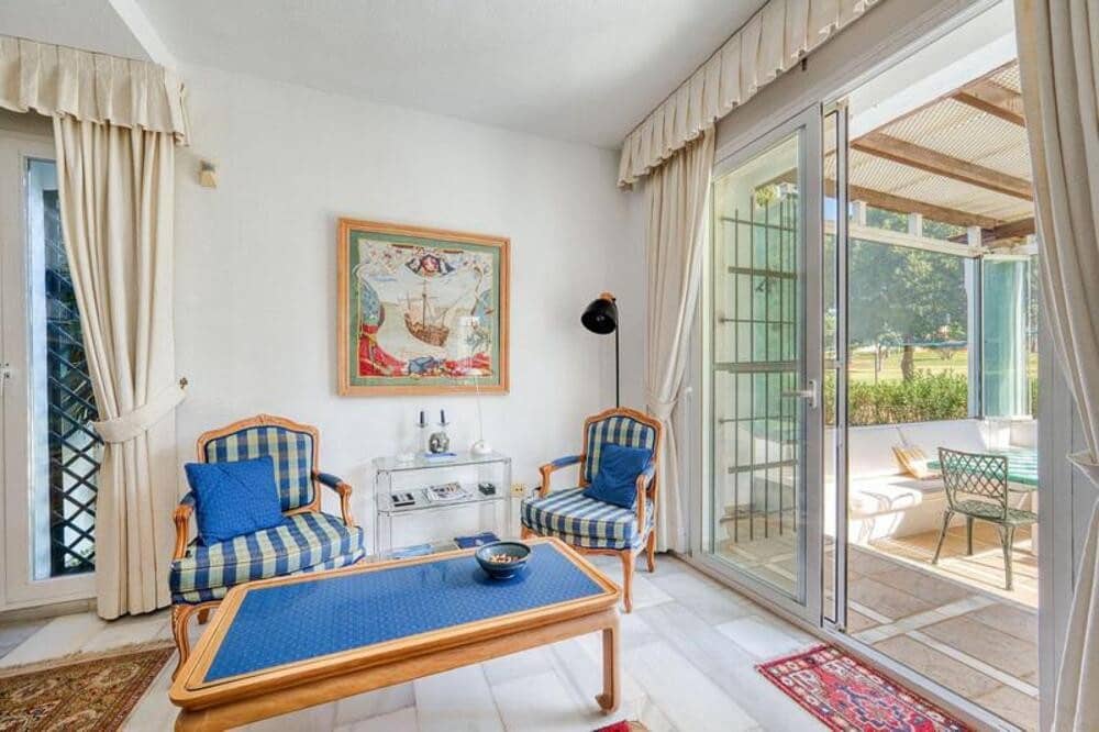 4 soveværelse Villa til salg i Marbella med swimmingpool garage - € 1.950.000 (Ref: 9824590)