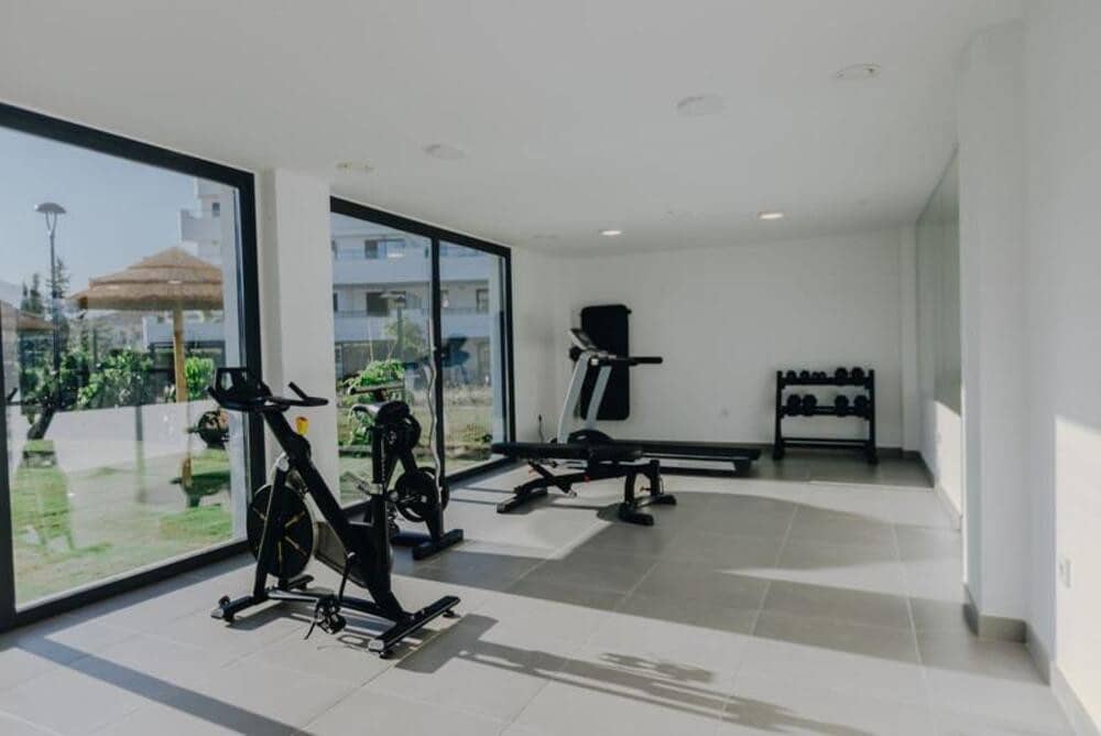 3 sovrum Lägenhet att hyra i New Golden Mile med pool garage - 2 400 € (Ref: 9828203)