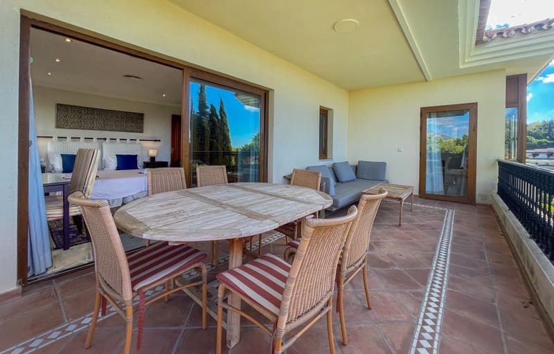 6 quarto Moradia para arrendamento para férias em Marbella com piscina Garagem - 7 000 € (Ref: 9828204)