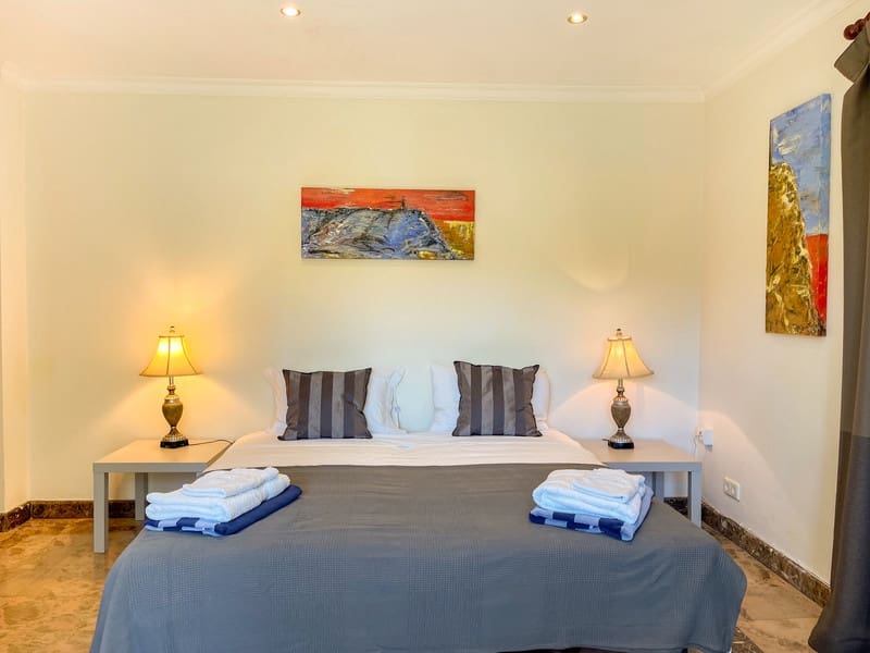 6 quarto Moradia para arrendamento para férias em Marbella com piscina Garagem - 7 000 € (Ref: 9828204)