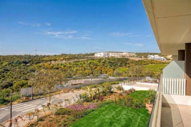 3 bedroom Apartment for rent in Guadalobón, Estepona with pool garage - € 2,950 (Ref: 9828205)