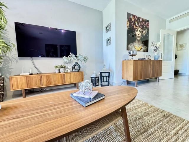 2 soveværelse Lejlighed til salg i Los Flamingos, Benahavís med swimmingpool garage - € 550.000 (Ref: 9828207)
