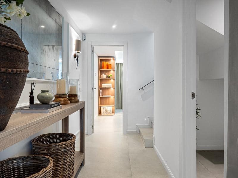 4 quarto Casa em Banda para venda em Marbella com piscina garagem - 895 000 € (Ref: 9830545)