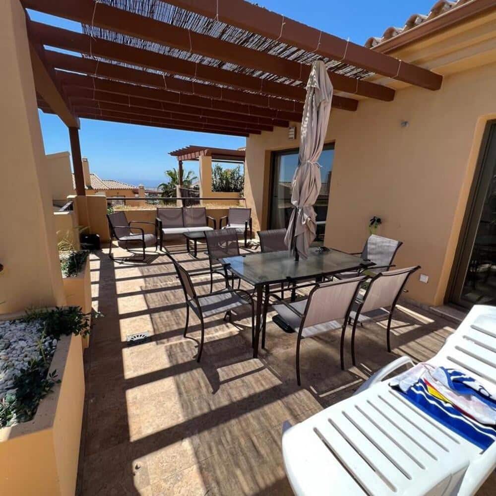 2 bedroom Penthouse for rent in Benahavis with pool garage - € 2,500 (Ref: 9835079)