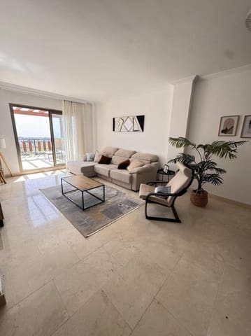 Penthouse de 2 chambres à louer à El Paraíso, Benahavís avec piscine garage - 2 500 € (Ref: 9835079)