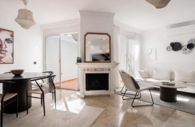 3 makuuhuone Omakotitalo myytävänä paikassa Rodeo Alto - Guadaiza - La Campana, Marbella mukana uima-altaan - 495 000 € (Ref: 9838828)