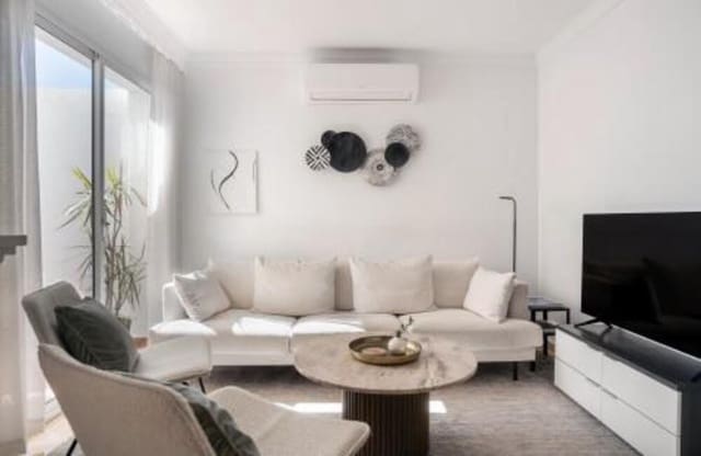 3 makuuhuone Omakotitalo myytävänä paikassa Rodeo Alto - Guadaiza - La Campana, Marbella mukana uima-altaan - 495 000 € (Ref: 9838828)