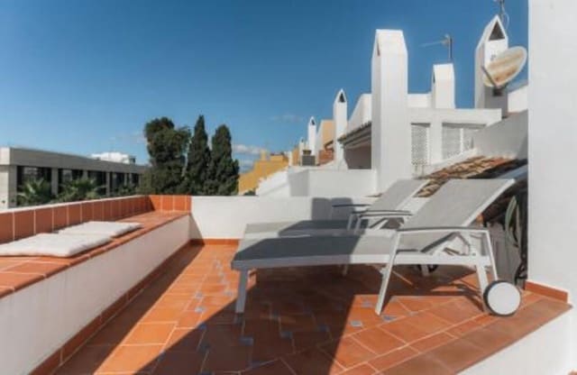 3 soverom Hus til salgs i Rodeo Alto - Guadaiza - La Campana, Marbella med svømmebasseng - € 495 000 (Ref: 9838828)