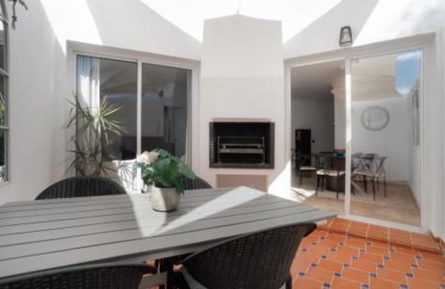 3 soverom Hus til salgs i Rodeo Alto - Guadaiza - La Campana, Marbella med svømmebasseng - € 495 000 (Ref: 9838828)