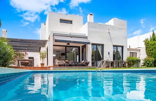 6 camera da letto Villa in vendita in Nueva Andalucía Centro, Marbella con piscina garage - 1.399.000 € (Rif: 9838829)