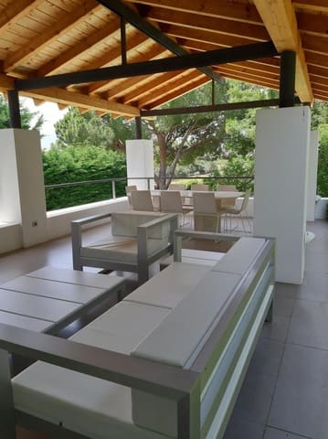 5 slaapkamer Villa te huur in Nueva Andalucía Centro, Marbella met zwembad garage - € 14.000 (Ref: 9838831)