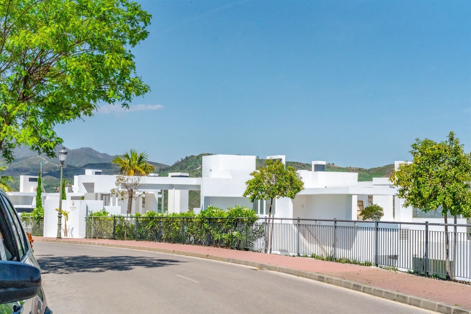 2 bedroom Apartment for rent in Ojen with pool garage - € 5,000 (Ref: 9840034)