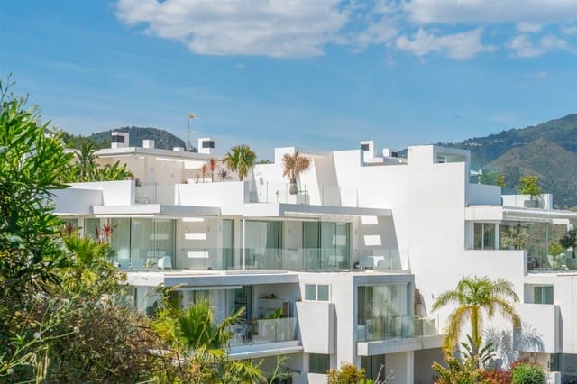 2 bedroom Apartment for rent in Ojen with pool garage - € 5,000 (Ref: 9840034)