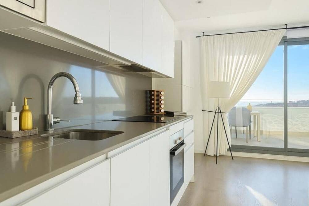 2 chambre Penthouse à vendre à Estepona avec piscine garage - 515 000 € (Ref: 9842035)