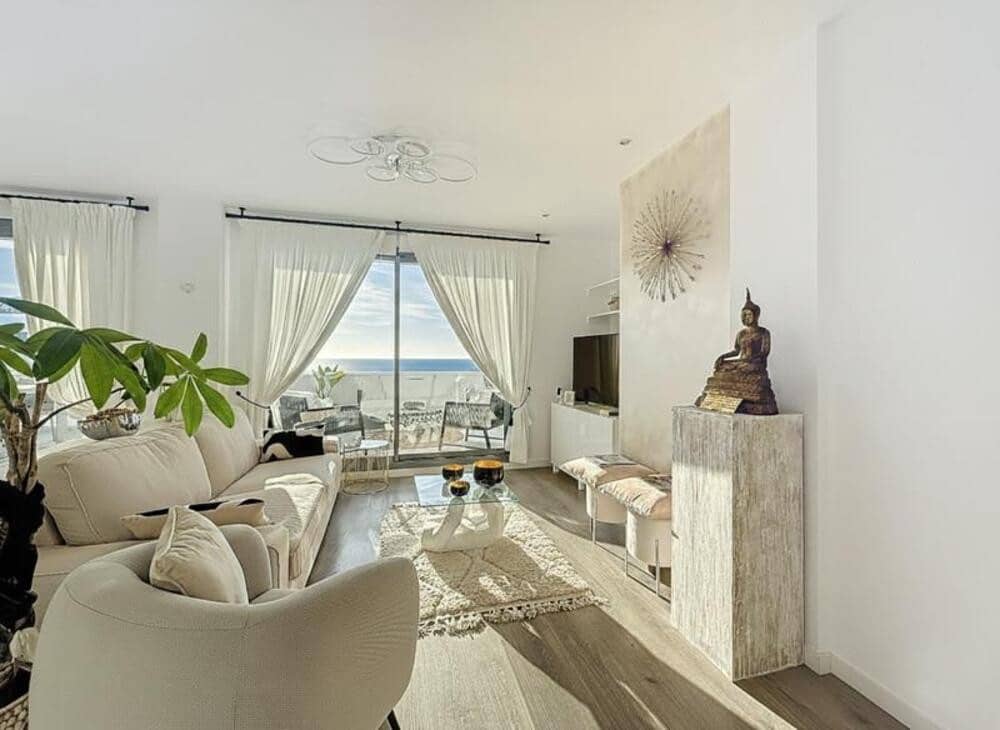 2 chambre Penthouse à vendre à Estepona avec piscine garage - 515 000 € (Ref: 9842035)