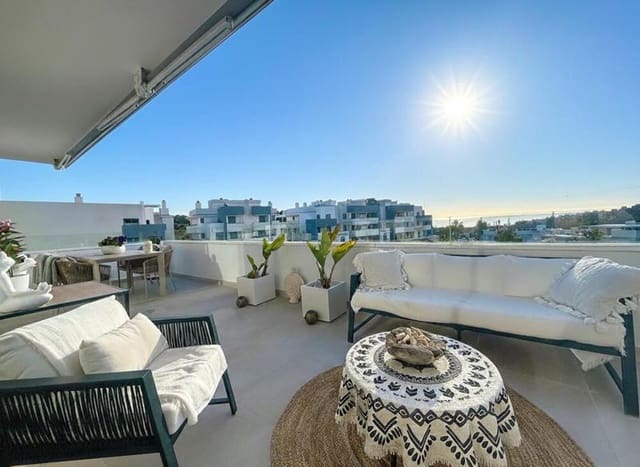 2 chambre Penthouse à vendre à Buenas Noches, Estepona avec piscine garage - 515 000 € (Ref: 9842035)
