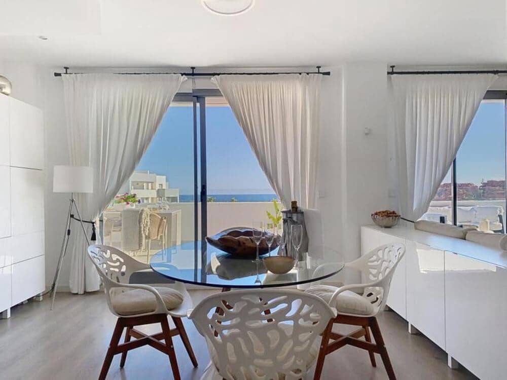 2 chambre Penthouse à vendre à Estepona avec piscine garage - 515 000 € (Ref: 9842035)