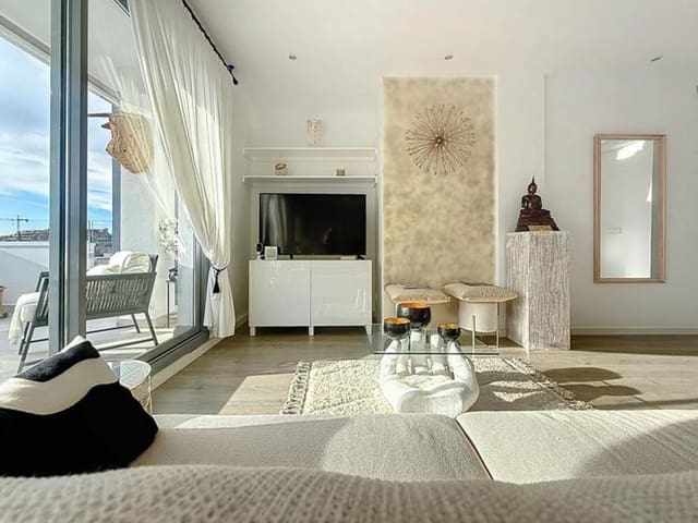 2 chambre Penthouse à vendre à Buenas Noches, Estepona avec piscine garage - 515 000 € (Ref: 9842035)