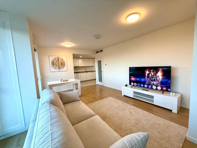 3 soveværelse Lejlighed til leje i Rodeo Alto - Guadaiza - La Campana, Marbella med swimmingpool garage - € 2.950 (Ref: 9842037)