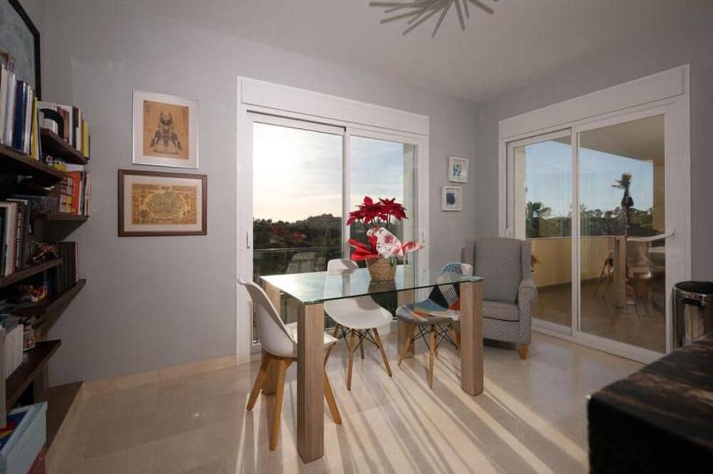 3 soveværelse Lejlighed til salg i Benahavis med swimmingpool garage - € 659.000 (Ref: 9844785)