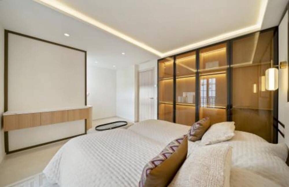 3 quarto Casa em Banda para arrendar em Marbella com piscina garagem - 9 500 € (Ref: 9848935)