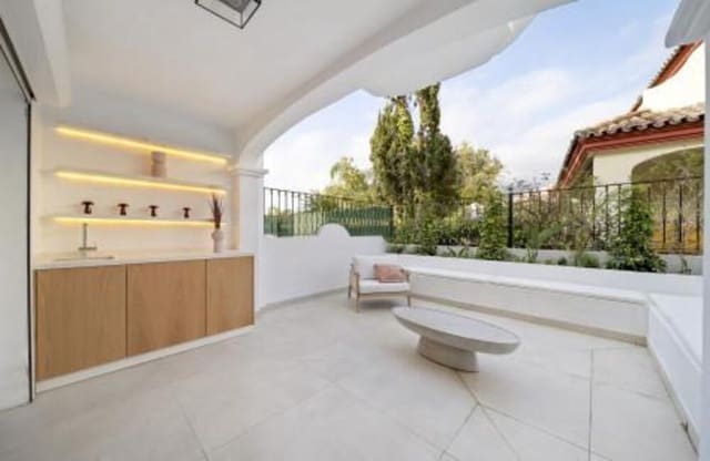 3 sypialnia Dom do wynajęcia w Lomas De Marbella, Marbella z basenem garażem - 9 500 € (Ref: 9848935)