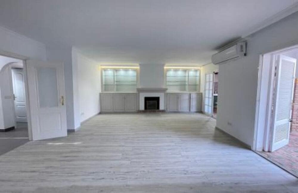 4 camera da letto Villa da affittare in Marbella con piscina garage - 4.900 € (Rif: 9848936)