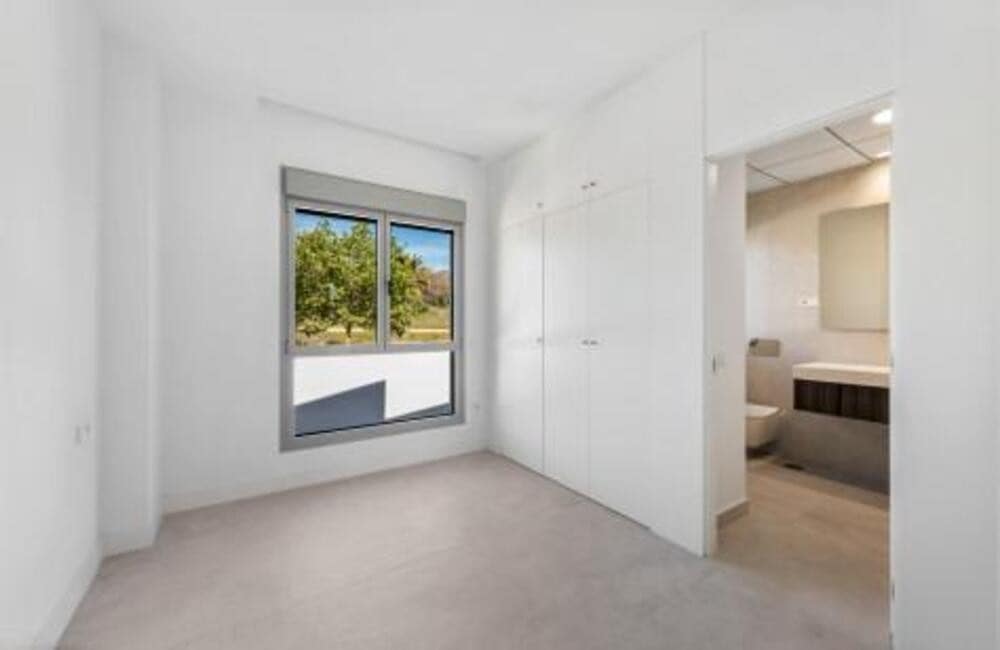 4 soverom Penthouse til leie i Marbella med svømmebasseng garasje - € 5 500 (Ref: 9848937)