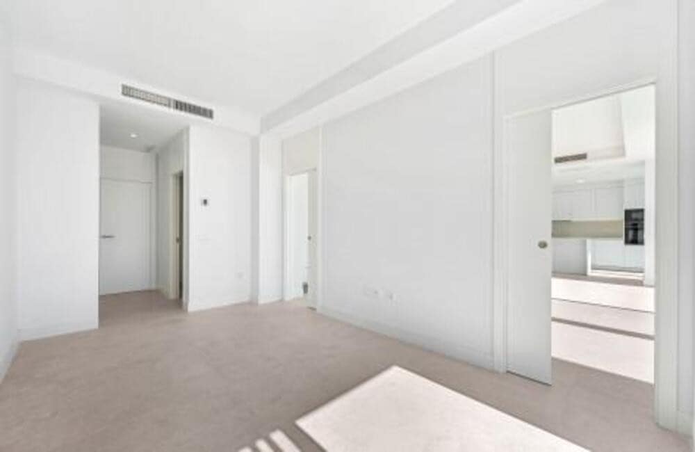 4 soverom Penthouse til leie i Marbella med svømmebasseng garasje - € 5 500 (Ref: 9848937)