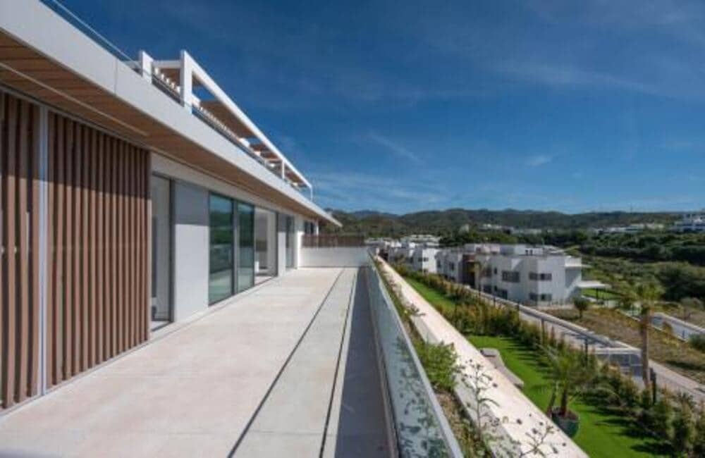4 soverom Penthouse til leie i Marbella med svømmebasseng garasje - € 5 500 (Ref: 9848937)
