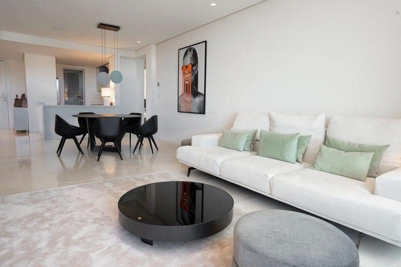 2 bedroom Apartment for rent in Ojen with pool garage - € 4,000 (Ref: 9850834)