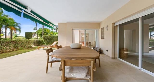 3 camera da letto Appartamento in vendita in Los Naranjos, Marbella con piscina garage - 689.000 € (Rif: 9850835)