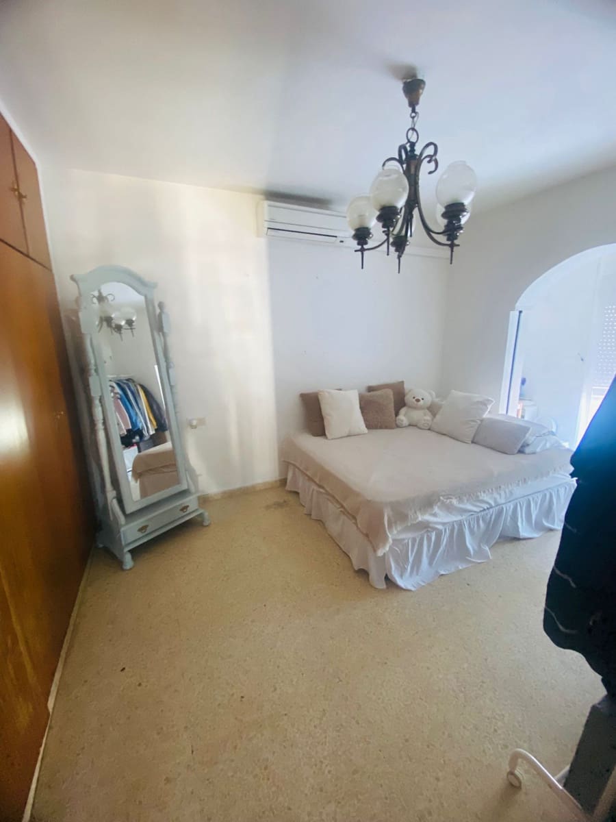 3 soverom Hus til salgs i New Golden Mile med garasje - € 572 250 (Ref: 9850837)