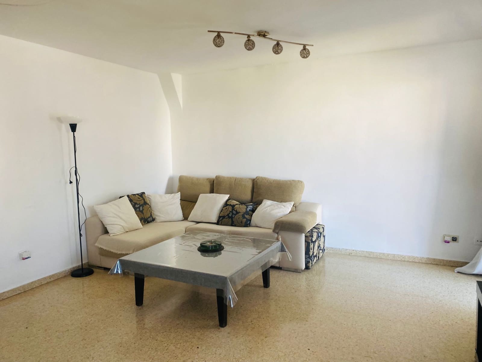 3 soverom Hus til salgs i New Golden Mile med garasje - € 572 250 (Ref: 9850837)