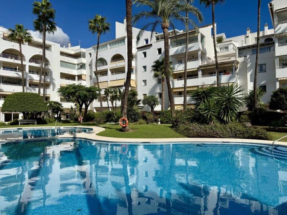 2 soverom Leilighet til salgs i Atalaya-Isdabe med svømmebasseng garasje - € 379 000 (Ref: 9854771)