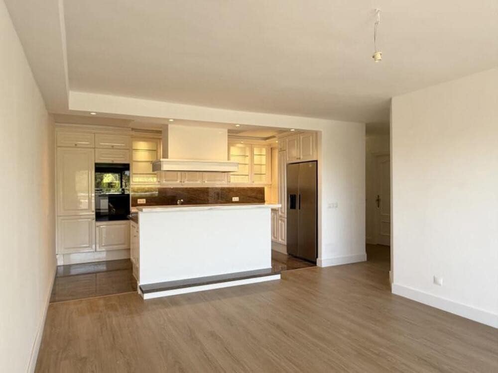 2 soverom Leilighet til salgs i Atalaya-Isdabe med svømmebasseng garasje - € 379 000 (Ref: 9854771)