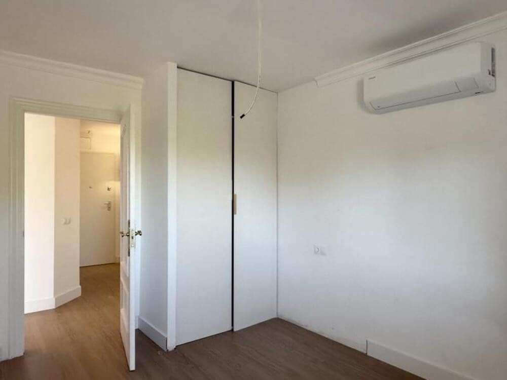2 soverom Leilighet til salgs i Atalaya-Isdabe med svømmebasseng garasje - € 379 000 (Ref: 9854771)