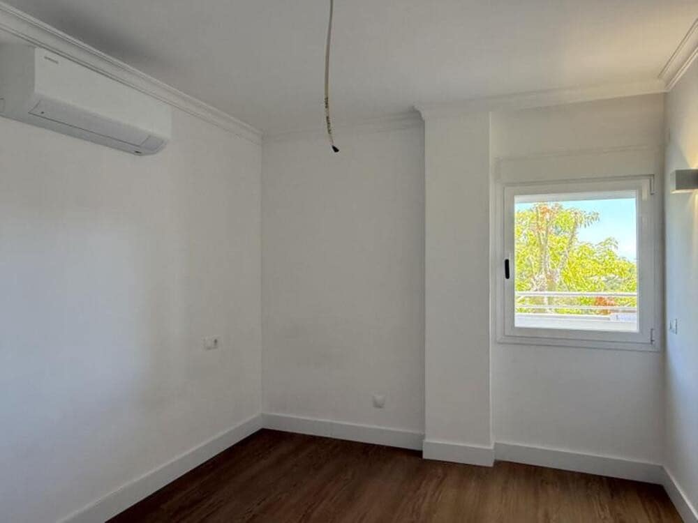 2 soverom Leilighet til salgs i Atalaya-Isdabe med svømmebasseng garasje - € 379 000 (Ref: 9854771)