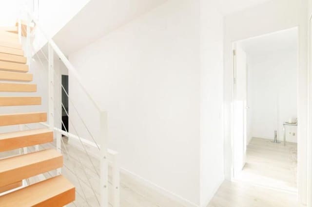 3 bedroom Townhouse for sale in Cancelada, Estepona with pool garage - € 650,000 (Ref: 9854772)