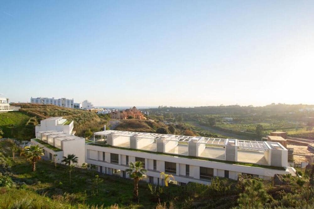 3 soveværelse Byhus til leje i Cancelada med swimmingpool garage - € 4.000 (Ref: 9854773)