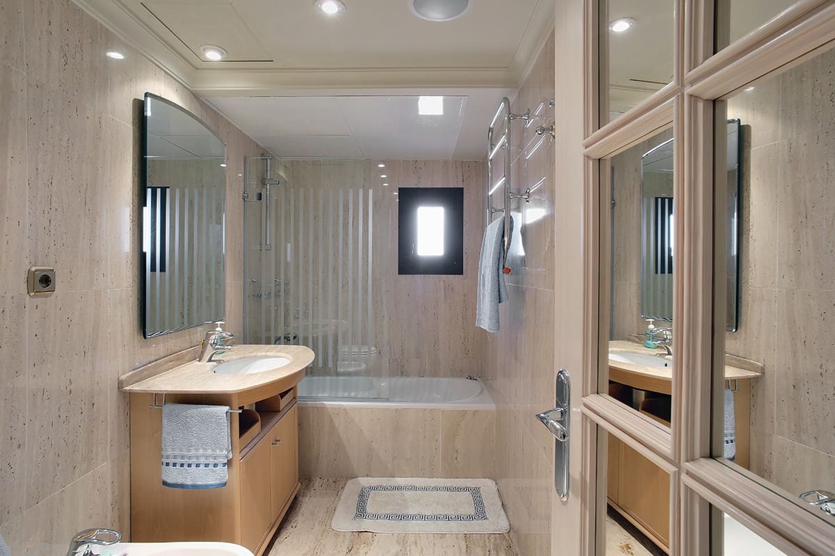 2 soveværelse Lejlighed til leje i Marbella med swimmingpool garage - € 10.000 (Ref: 9854774)