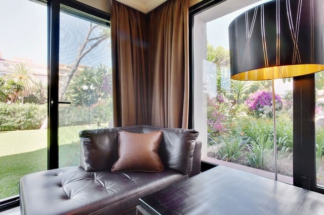 2 sypialnia Apartament do wynajęcia w Puerto Banus, Marbella z basenem garażem - 10 000 € (Ref: 9854774)