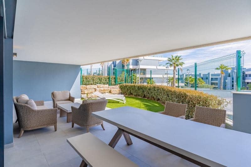 3 bedroom Apartment for rent in New Golden Mile with pool garage - € 3,500 (Ref: 9854776)