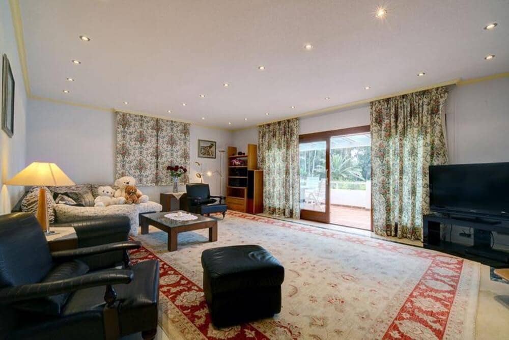 5 chambre Villa/Maison à vendre à Cancelada avec piscine garage - 2 400 000 € (Ref: 9854777)