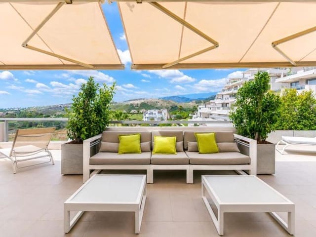 3 sovrum Lägenhet till salu i Los Arqueros, Benahavís med pool garage - 850 000 € (Ref: 9859023)