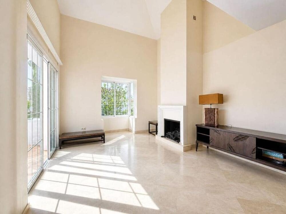 3 bedroom Penthouse for sale in Guadalmina with pool garage - € 595,000 (Ref: 9861467)