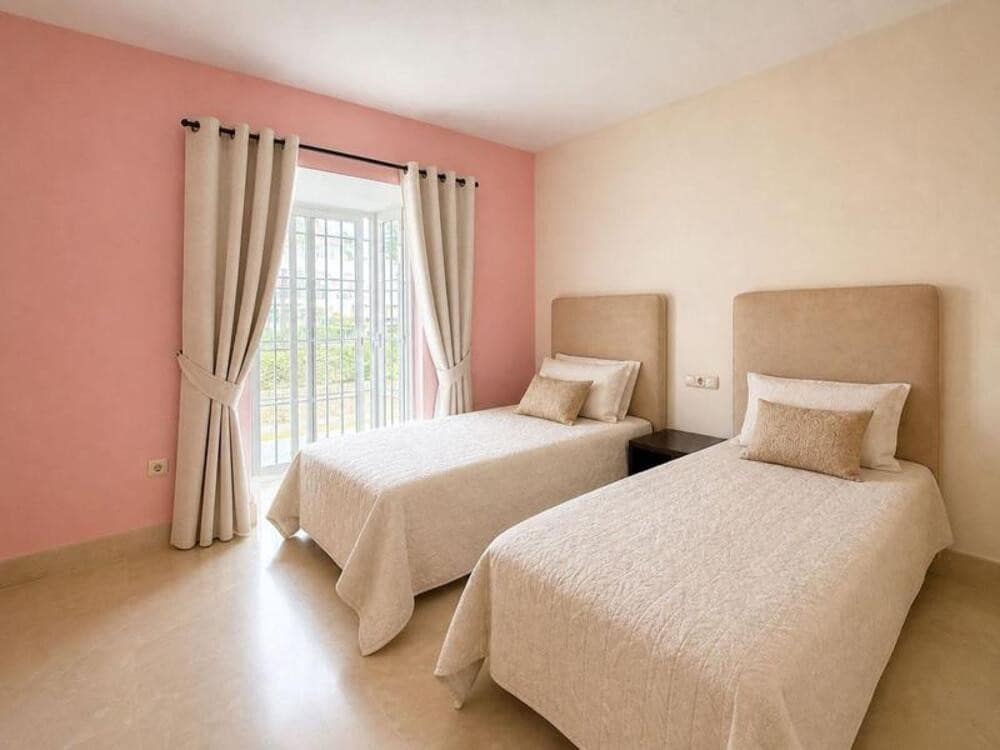 3 bedroom Penthouse for sale in Guadalmina with pool garage - € 595,000 (Ref: 9861467)